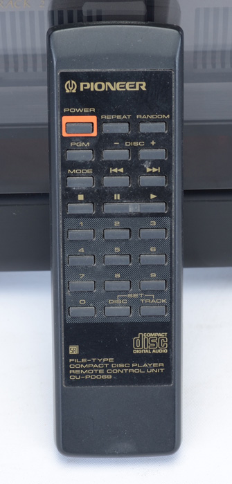 Pioneer 100-Disc CD Player