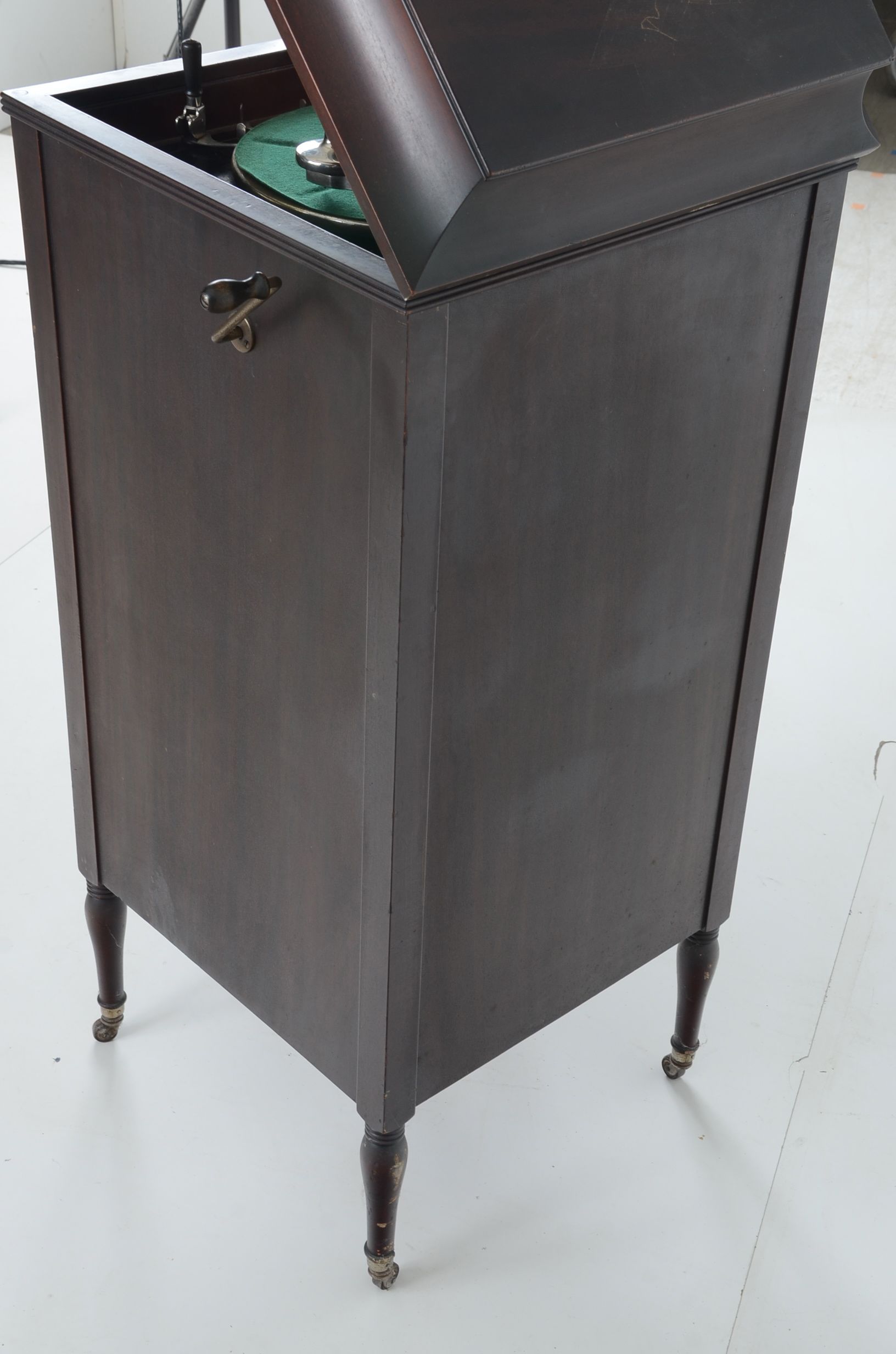 Edison Hand-Cranked Phonograph