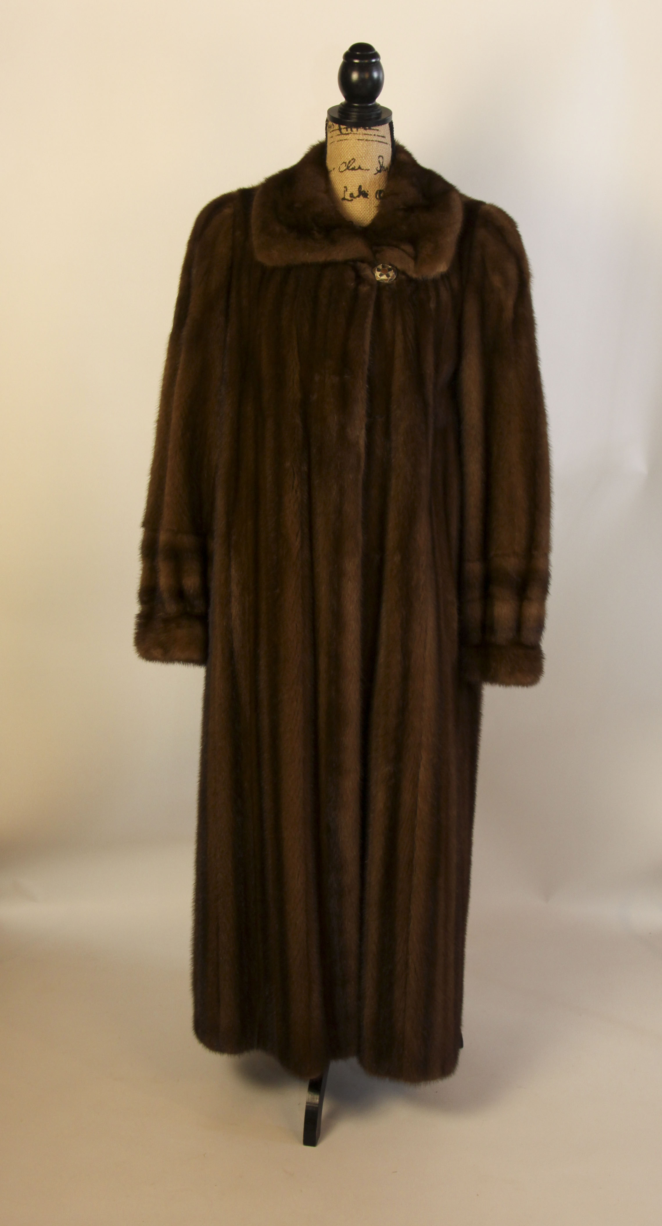 Louis Feraud Fourrure Women's Long Mink Fur Coat in Brown