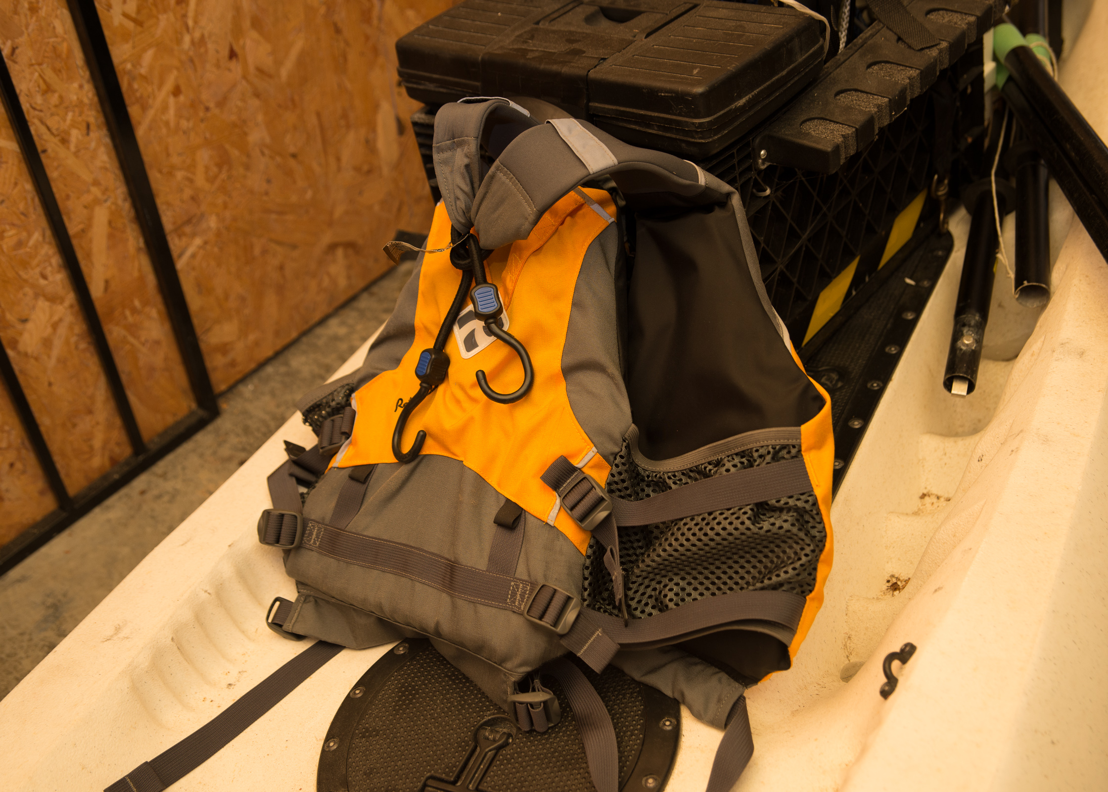 Cobra "Fish n' Dive" Kayak