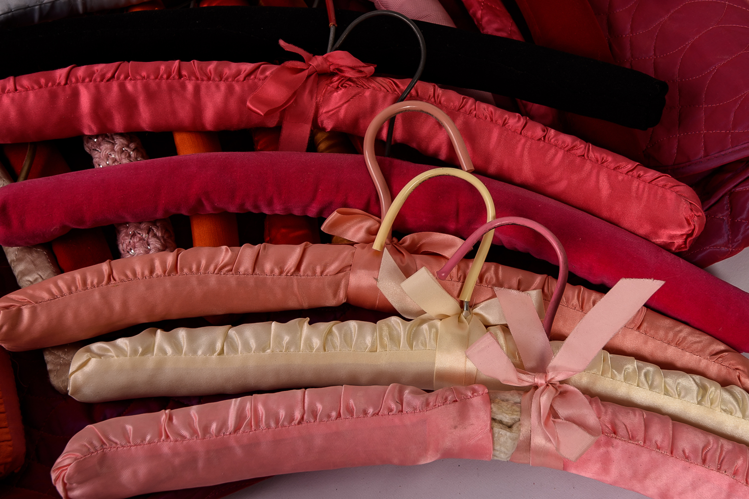 Fabric Padded Hangers and Garment Bag