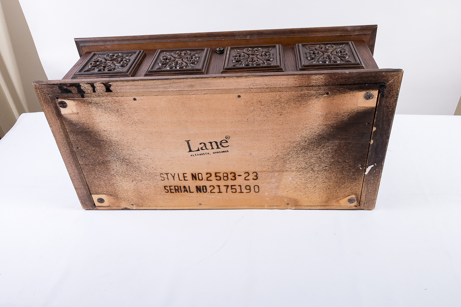 Small 1950's Lane Cedar Chest