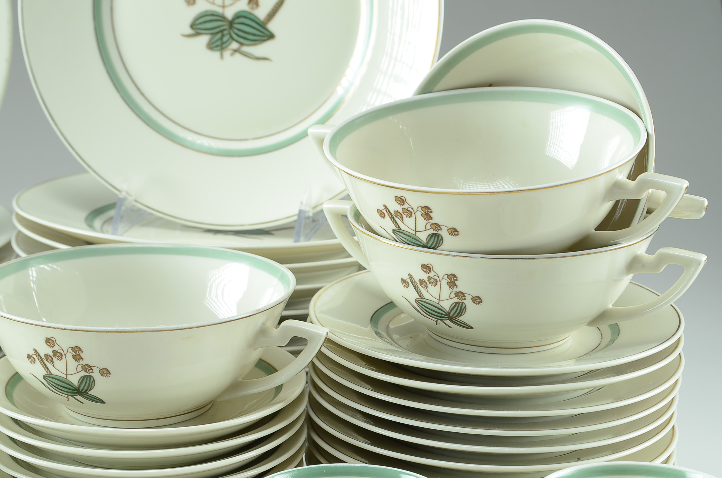 Royal Copenhagen "Quaking Grass" China