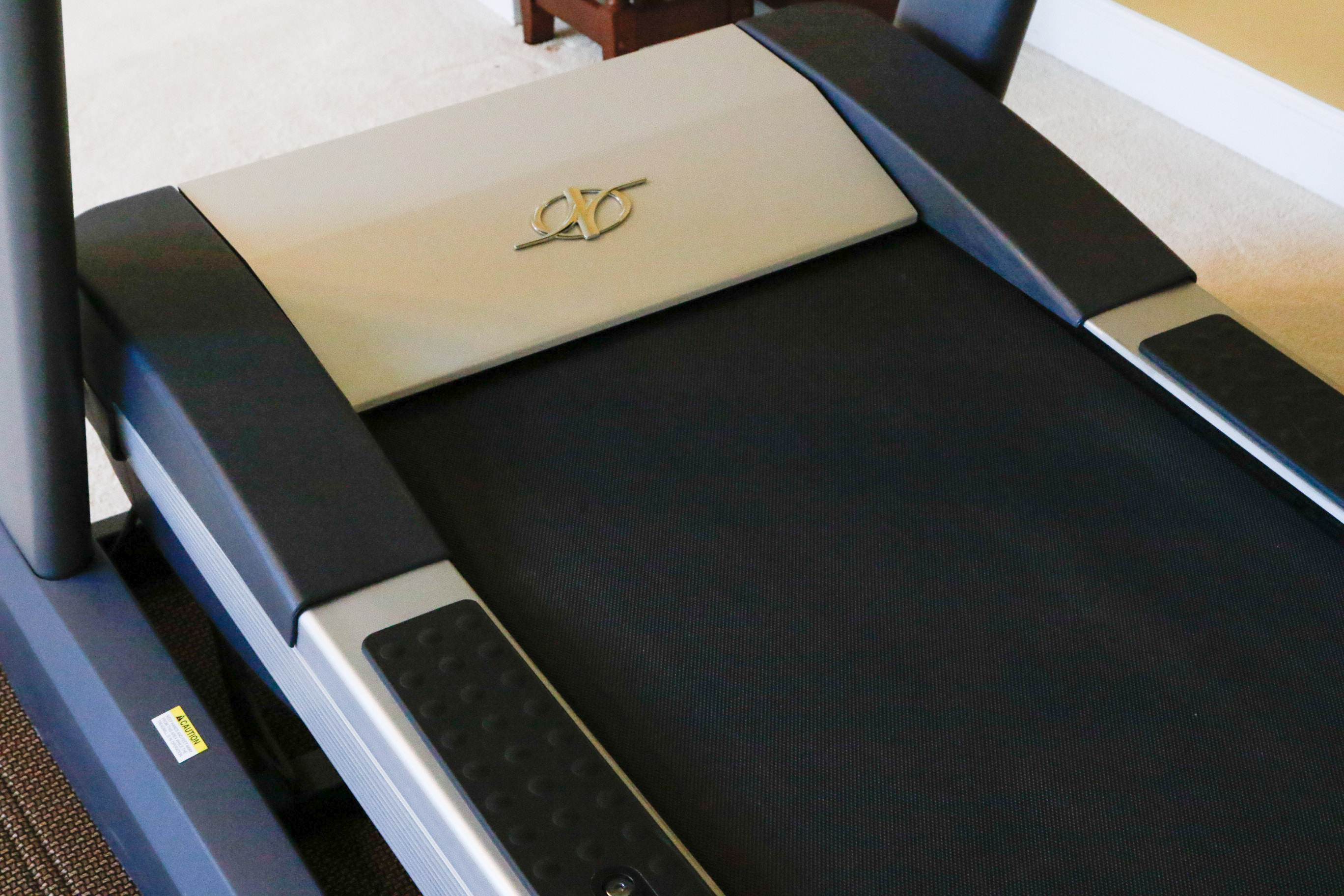 NordicTrack Elite 9700 Pro Treadmill