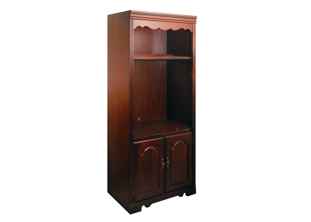 Broyhill Illuminated Cabinet