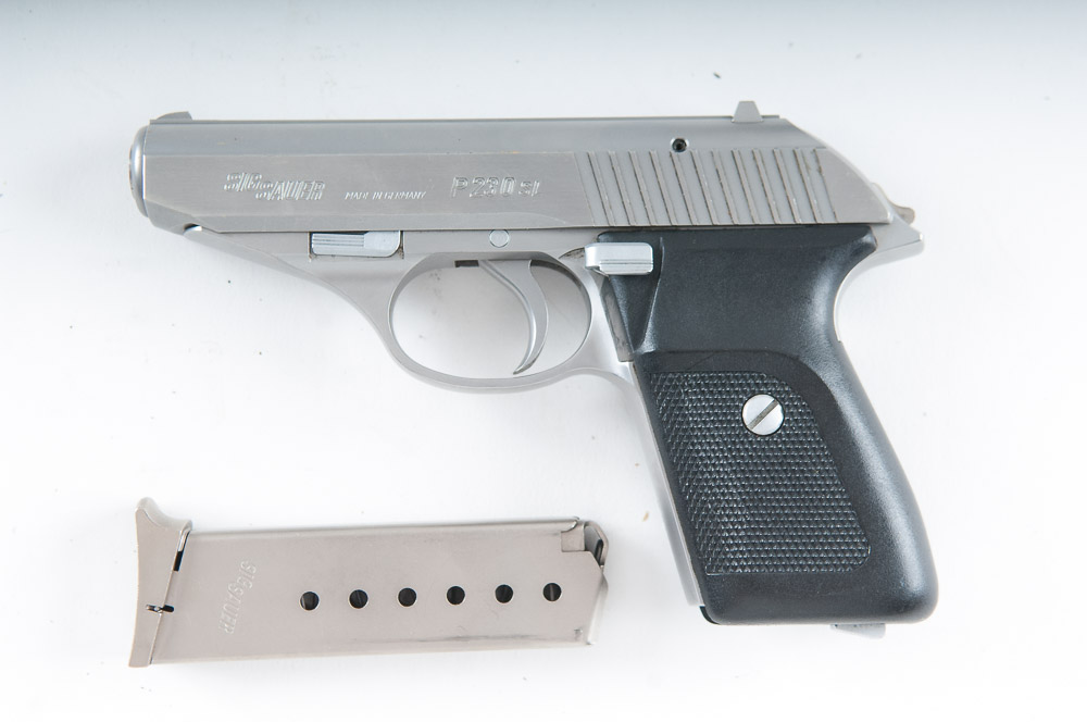 Sig Sauer P230 SL 9mm Kurz Handgun
