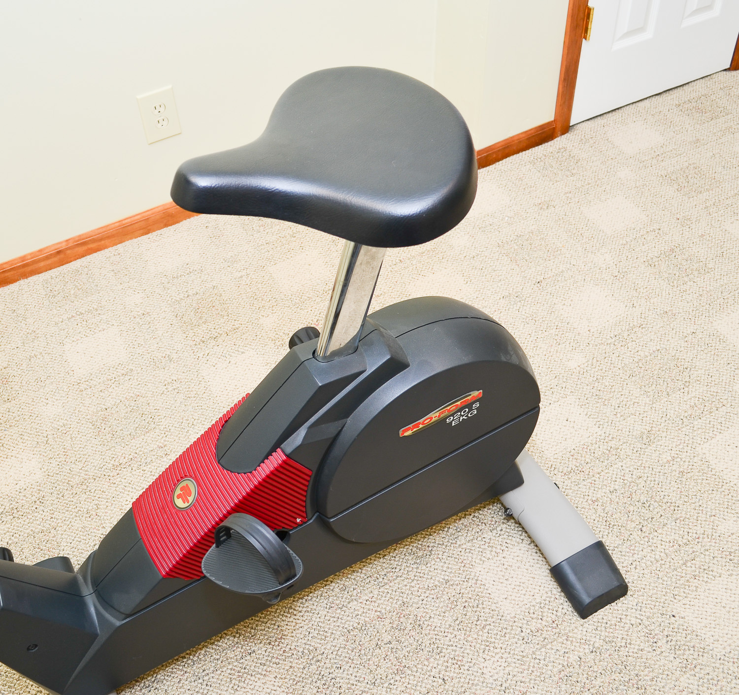 Proform 920S EKG Exercise Bike
