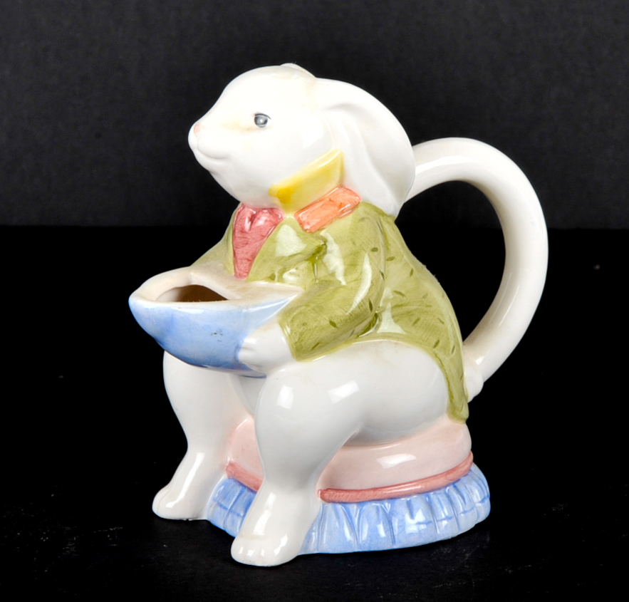 "Alice in Wonderland" Tea Set