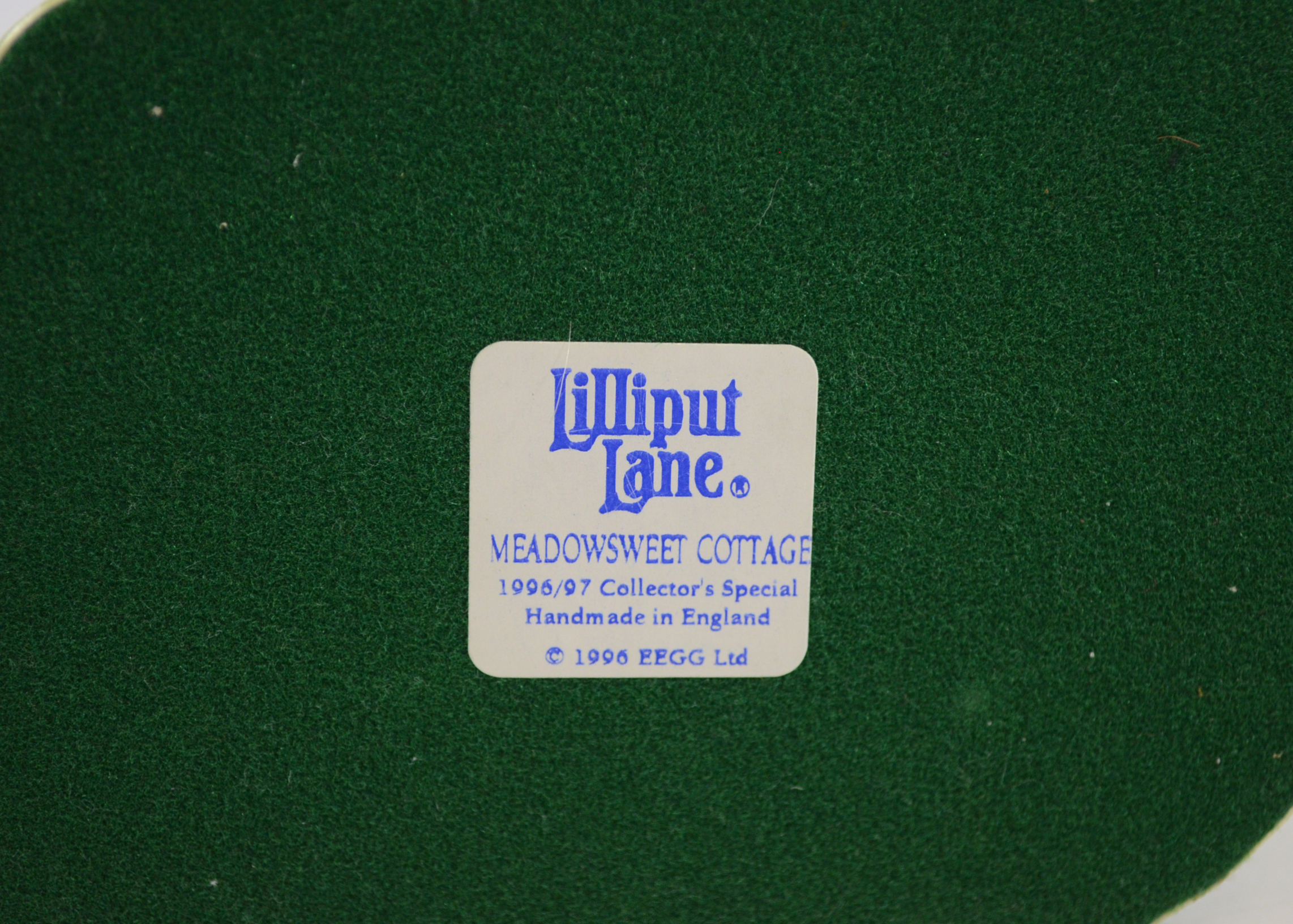 Large Assortment of Lilliput Lane Pieces