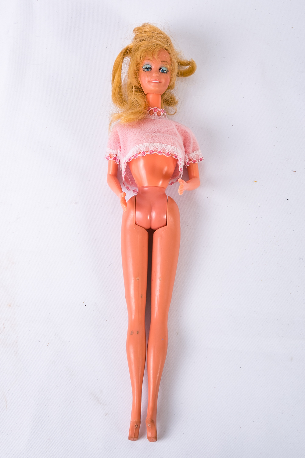 Push-Button Backed Vintage Barbies