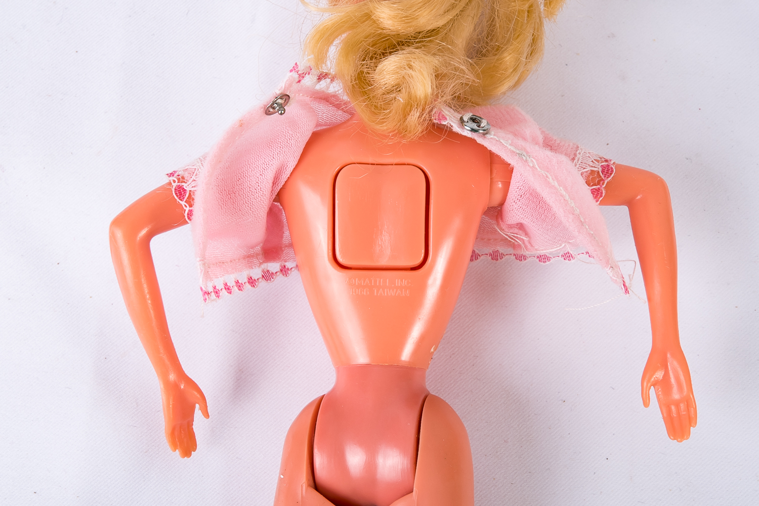 Push-Button Backed Vintage Barbies