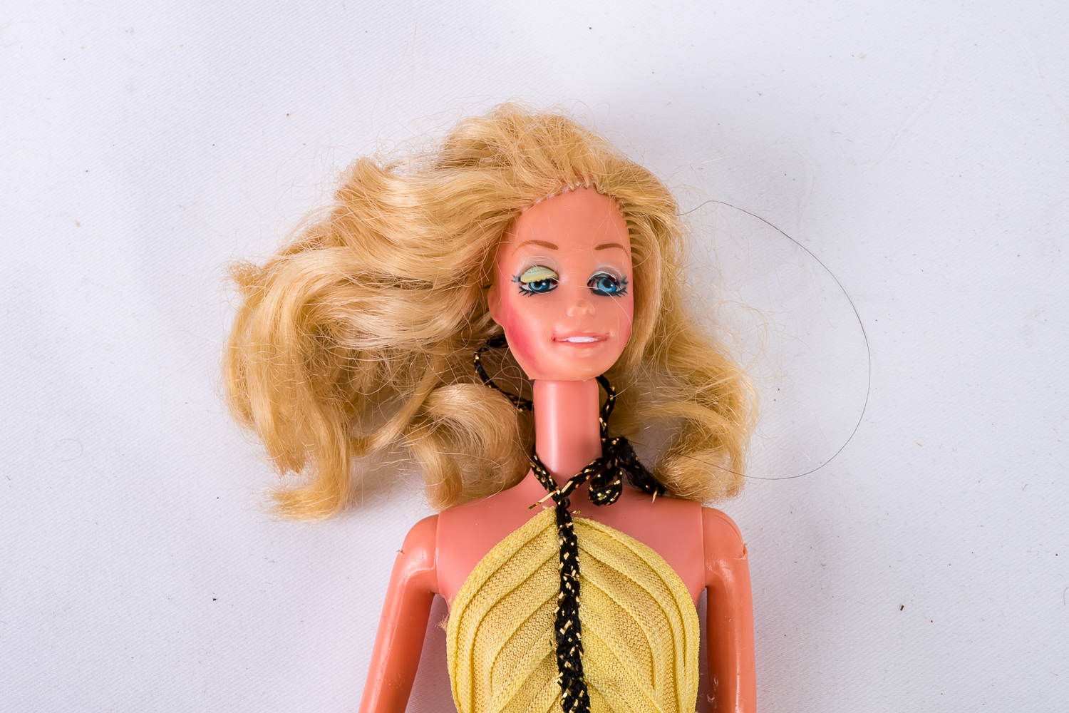 Push-Button Backed Vintage Barbies