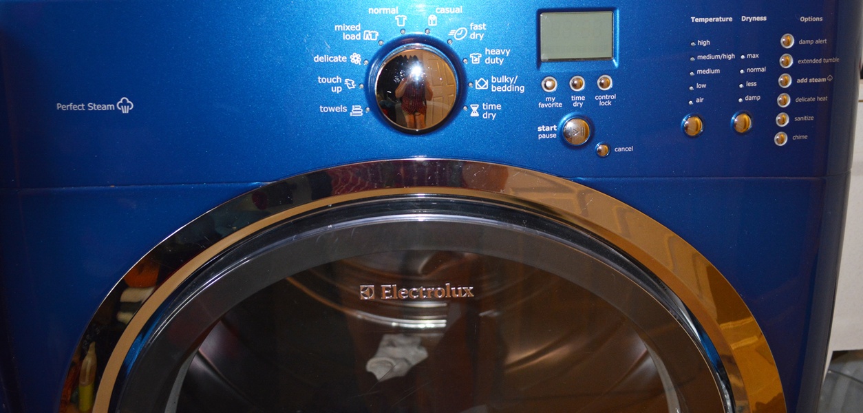 Electrolux IQ-Touch Washer and Dryer