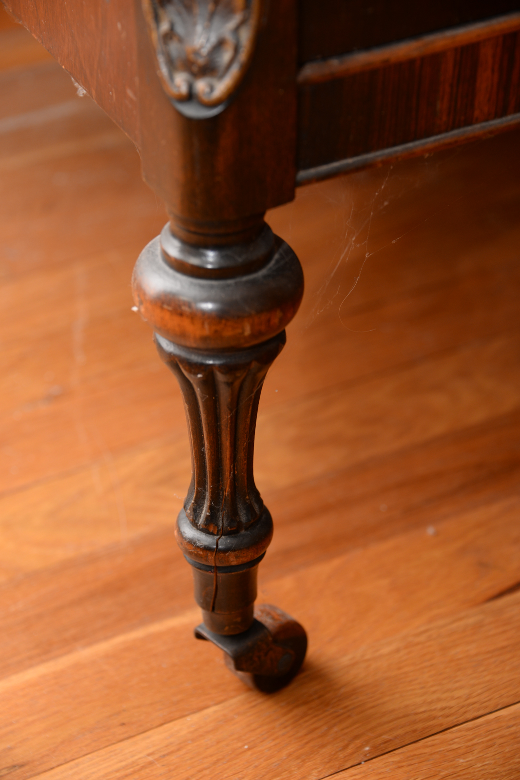 Vintage Sligh Chest of Drawers