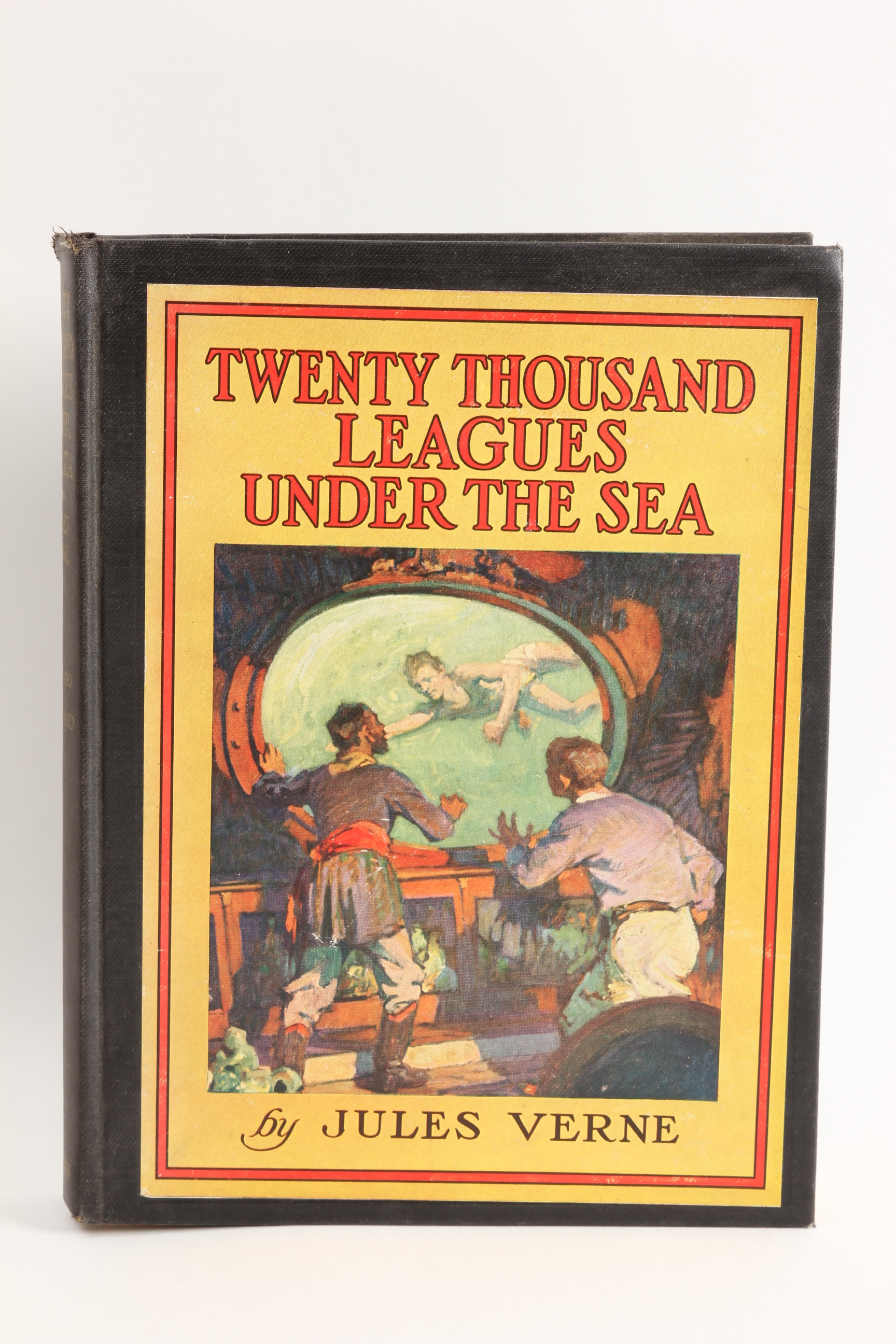 1955 "Twenty Thousand Leagues Under the Sea" Book