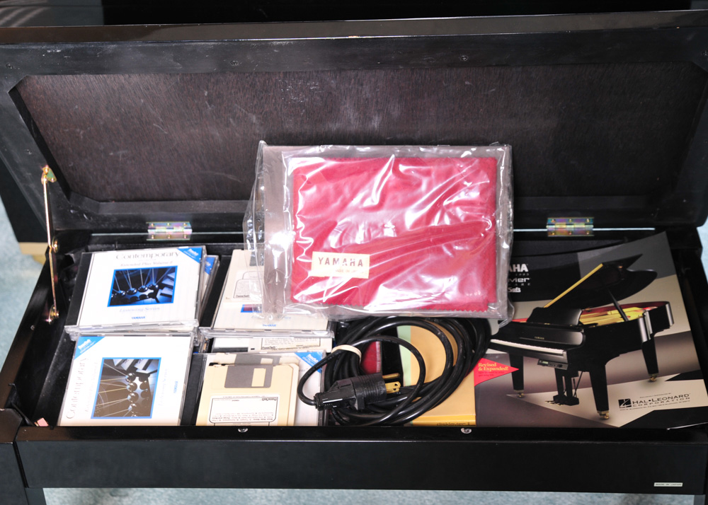 Yamaha GH1-B Disklavier Baby Grand Piano