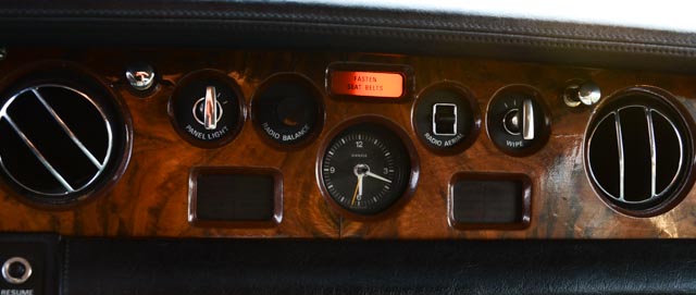 1976 Rolls-Royce Silver Shadow Sedan in Caribbean Blue