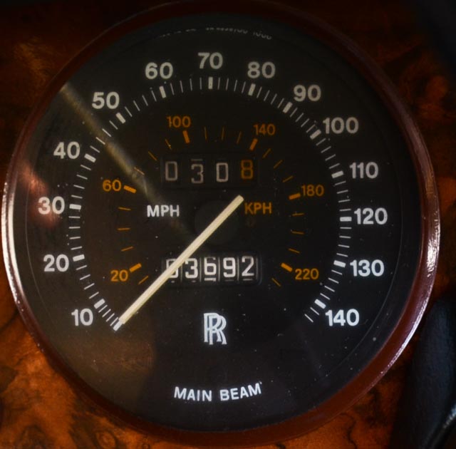 1976 Rolls-Royce Silver Shadow Sedan in Caribbean Blue
