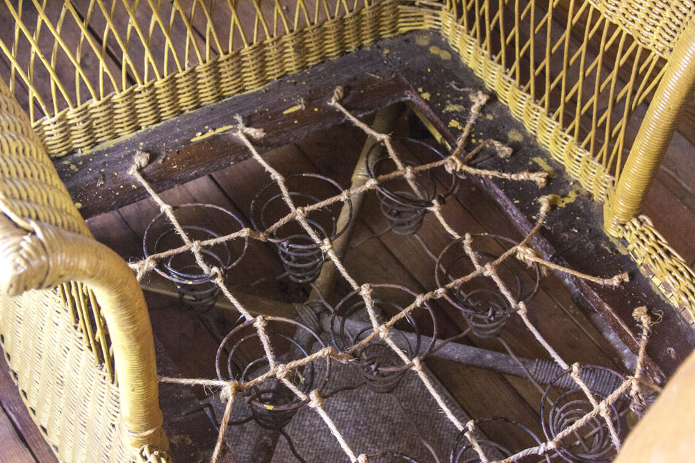 Antique Wicker Chaise Lounge