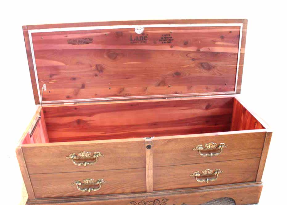 Lane Cedar Chest