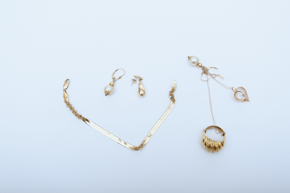 14K and 18K Gold Tangled Assortment