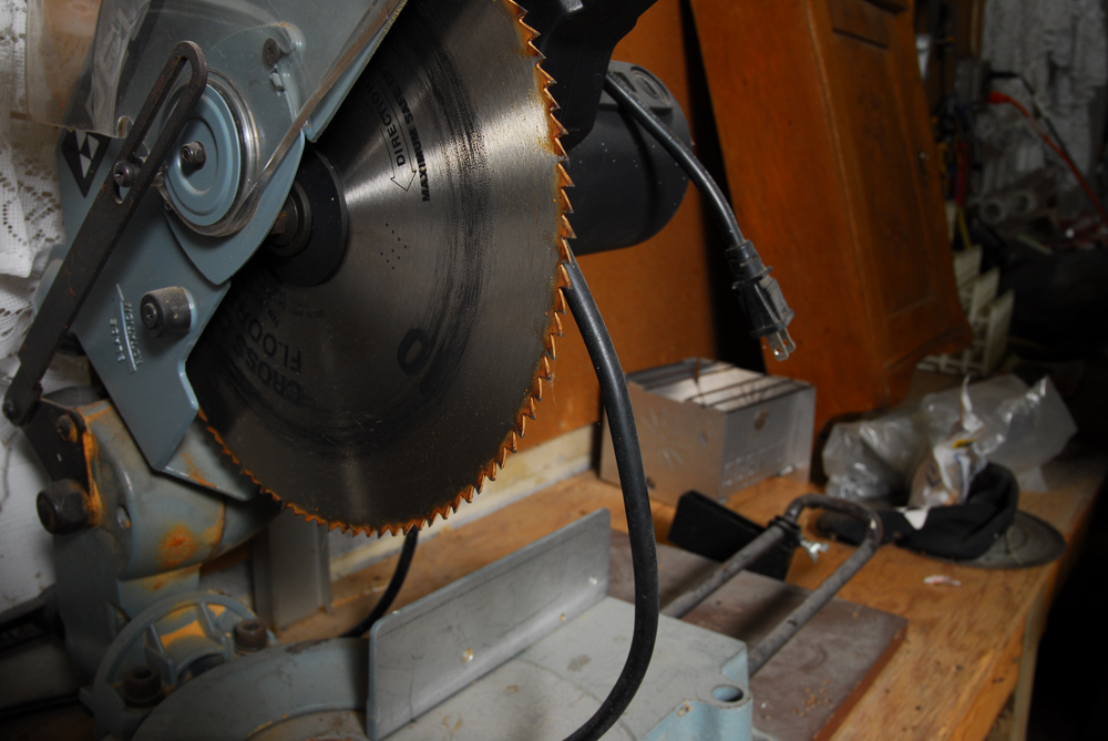 Vintage Delta 36-220 10" Compound Miter Saw
