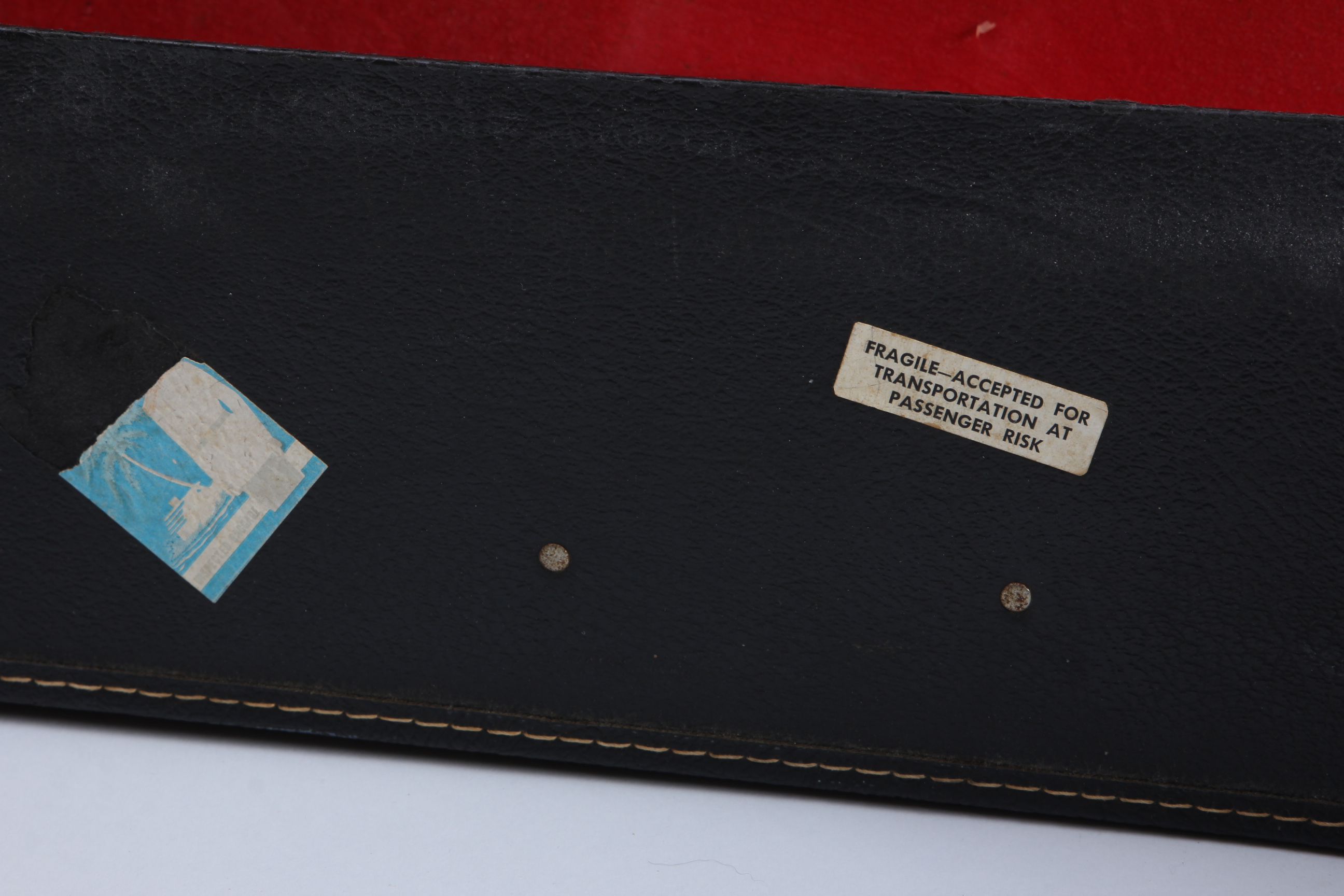 Vintage Antigua Casa Nunez Guitar in Case