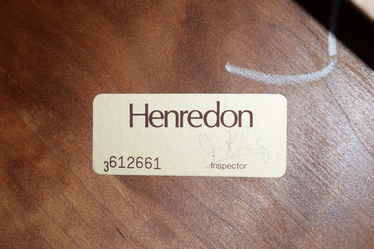 Elegant Oval Henredon Double Pedestal Dining Table