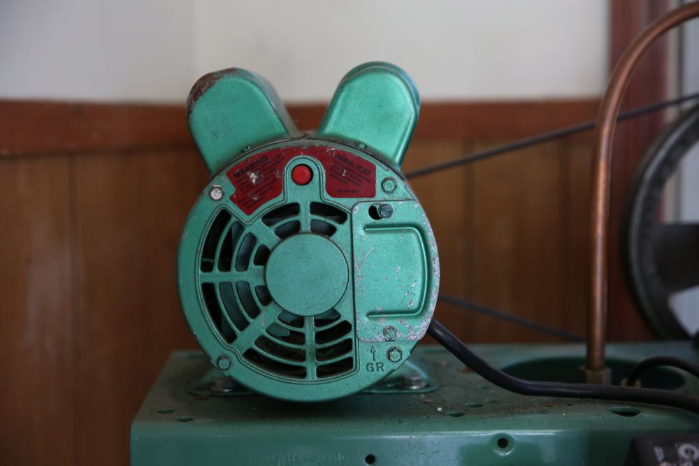 Speedaire Standing Electric Air Compressor