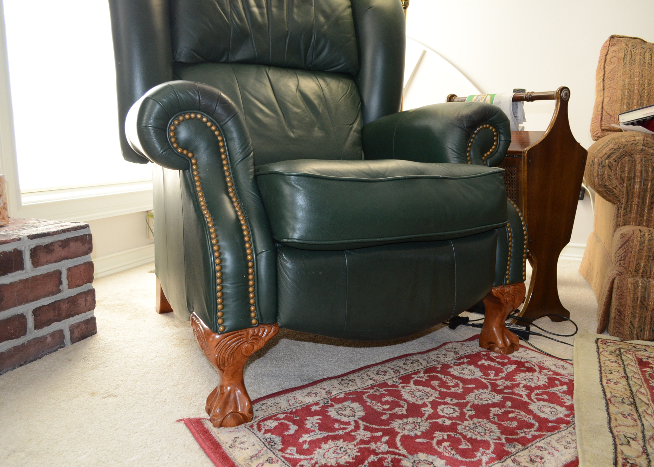 Lazy-Boy Contemporary Green Leather Recliner