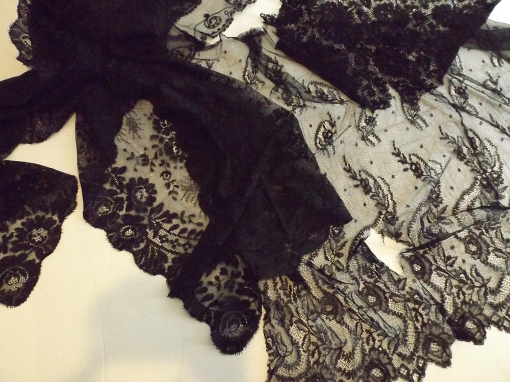 Vintage Black Lace Shawls