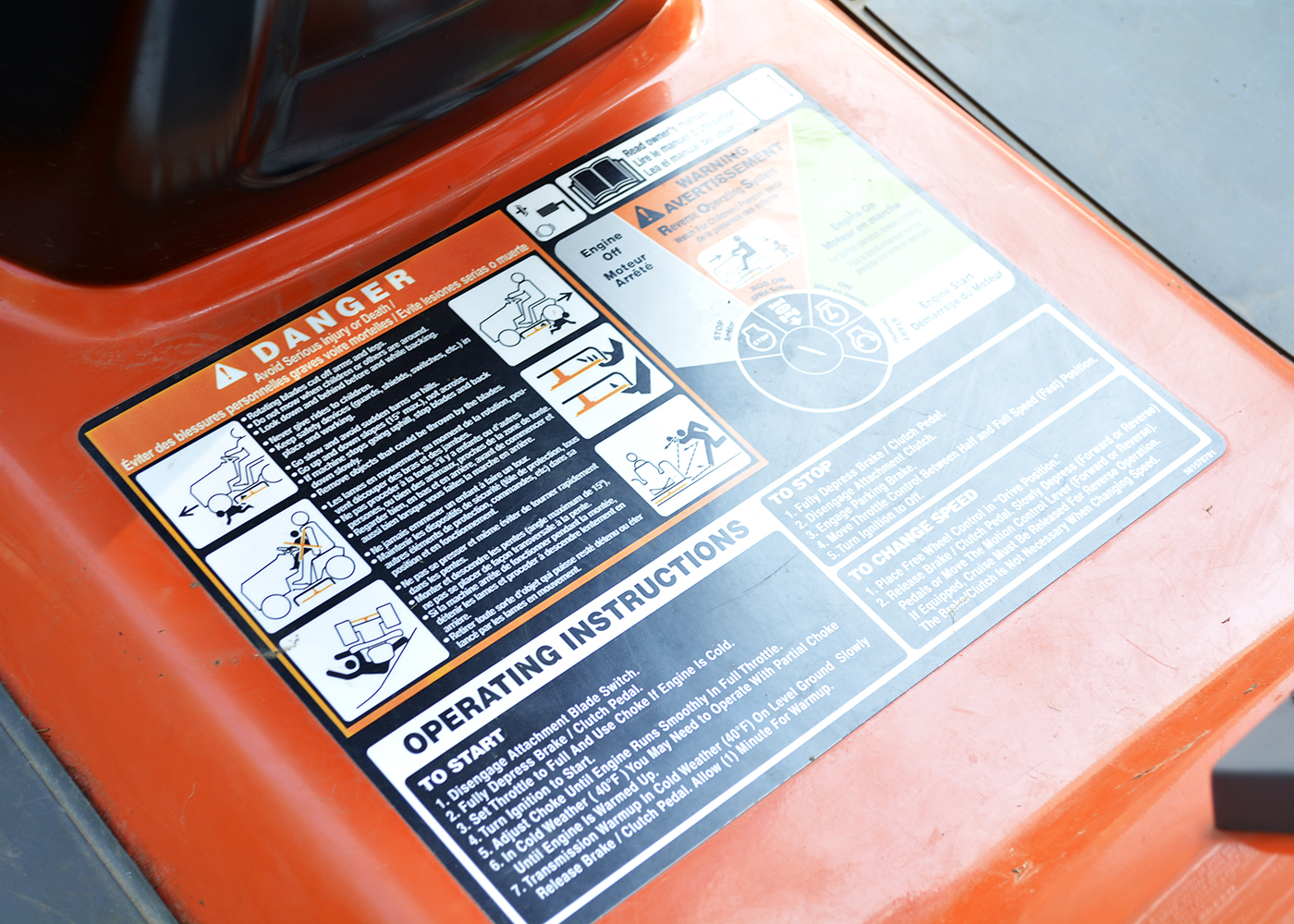 Husqvarna LGT2654 Riding Lawnmower