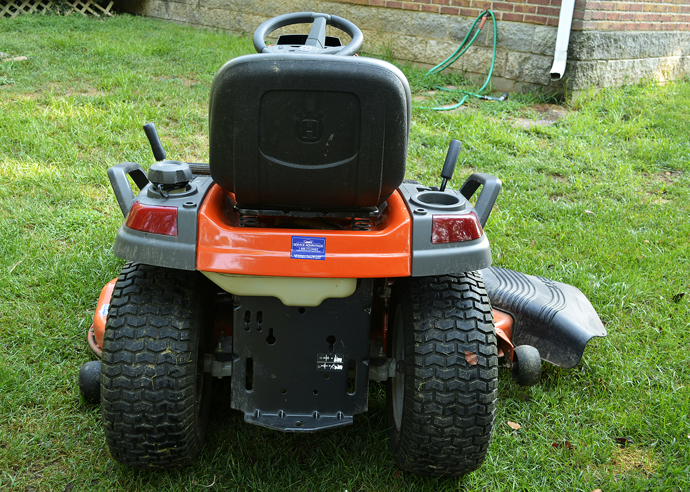 Husqvarna LGT2654 Riding Lawnmower