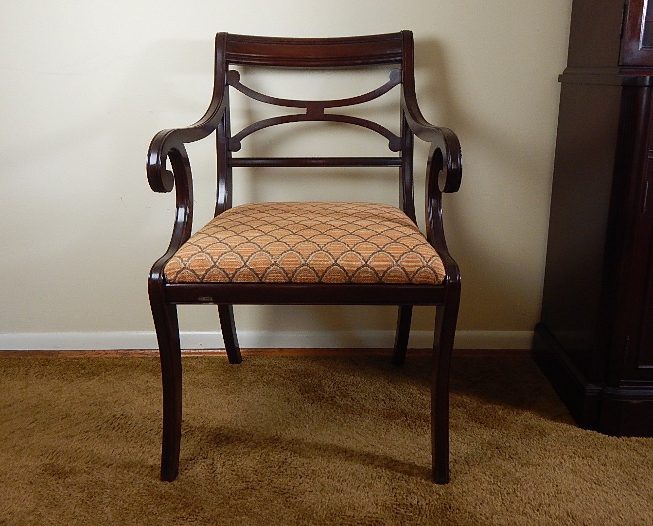 Mahogany Duncan Phyfe Styled Dining Table and Chairs