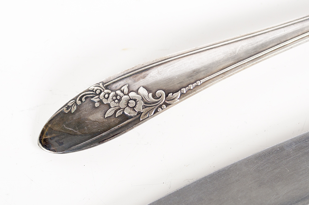 Vintage Oneida "Queen Bess II"