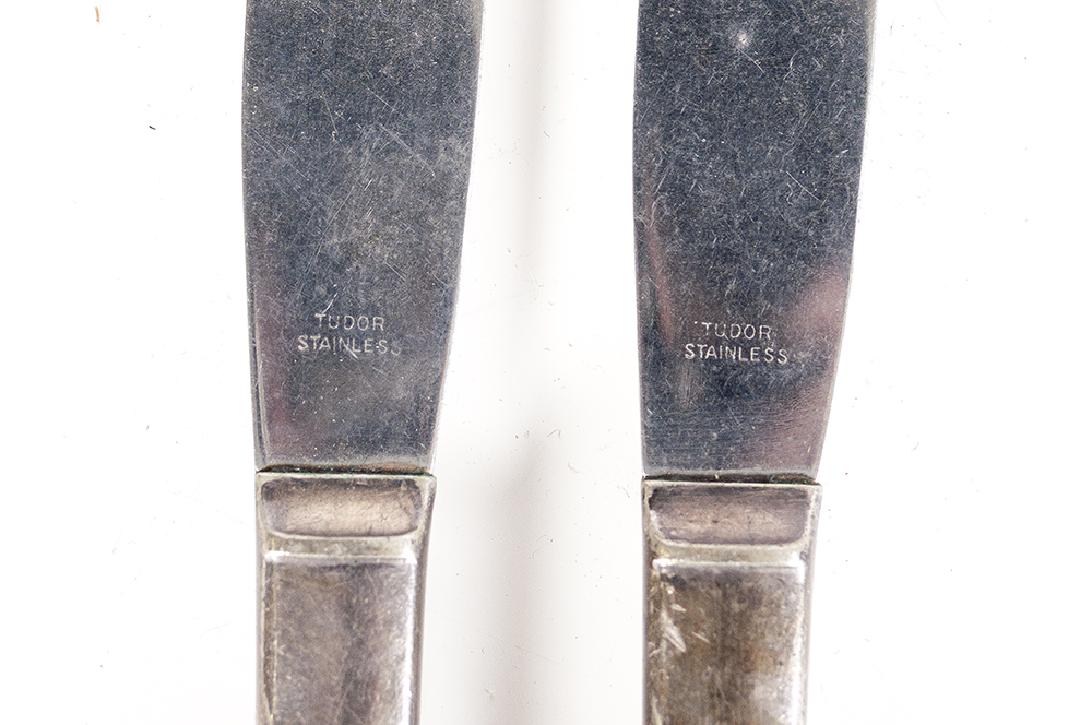 Vintage Oneida "Queen Bess II"