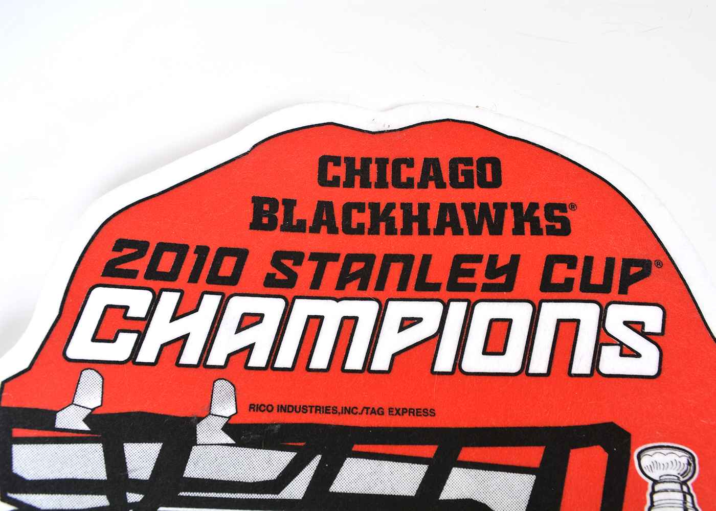 Jeremy Roenick Blackhawks 2010 Stanley Cup Final Jersey and Flag