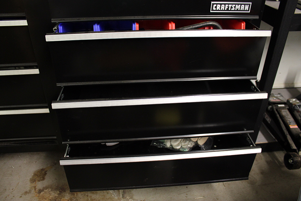 Craftsman Rolling Tool Cart and Organized Tools