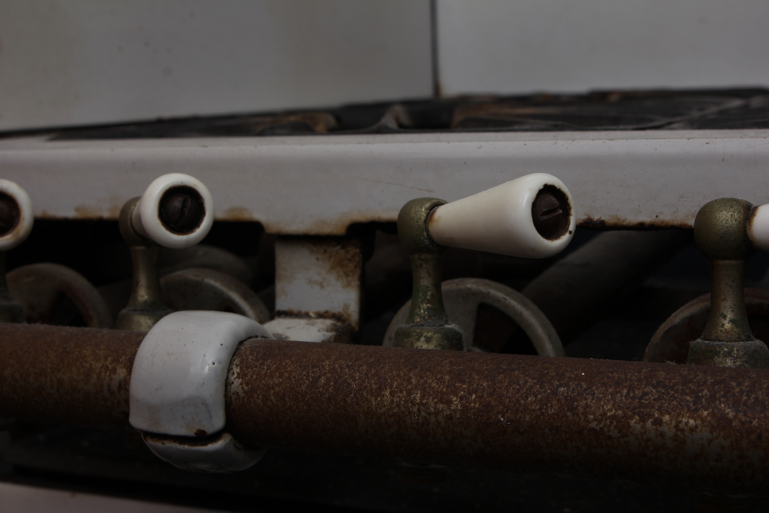 Vintage Favorite Brand White Enamel Stove