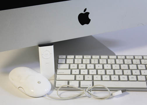 Apple iMac "Core 2 Duo" 20" Desktop Computer