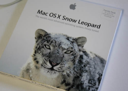 Apple iMac "Core 2 Duo" 20" Desktop Computer