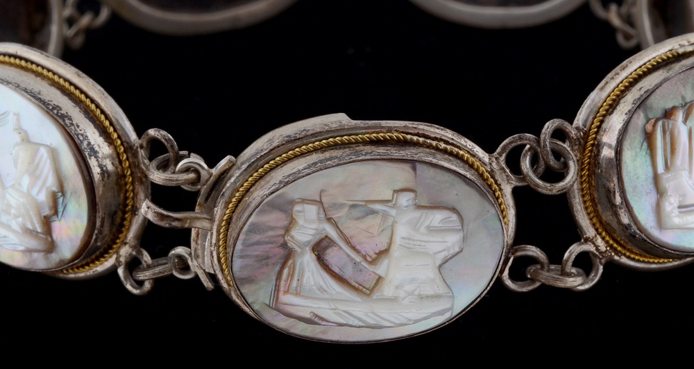 Vintage Italian 800 Silver and Shell Cameo Bracelet