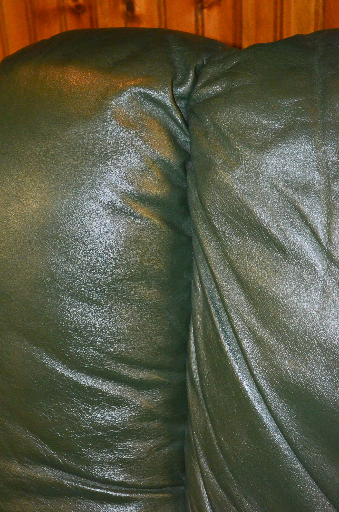 Natuzzi Dark Green Leather Swivel Rocker Recliner