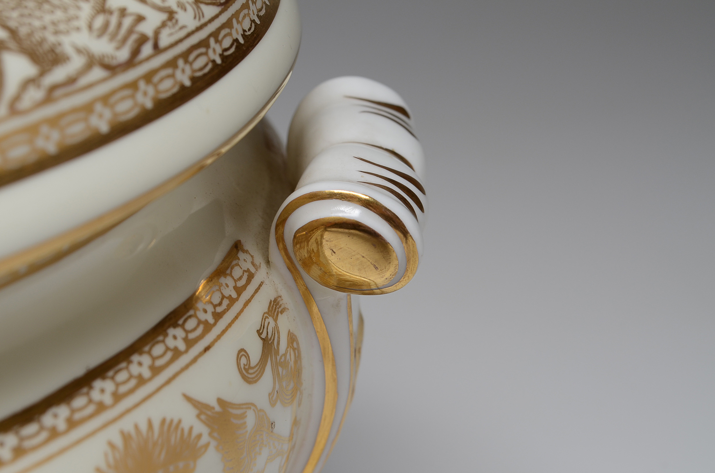 Wedgwood "Florentine Gold" Soup Tureen