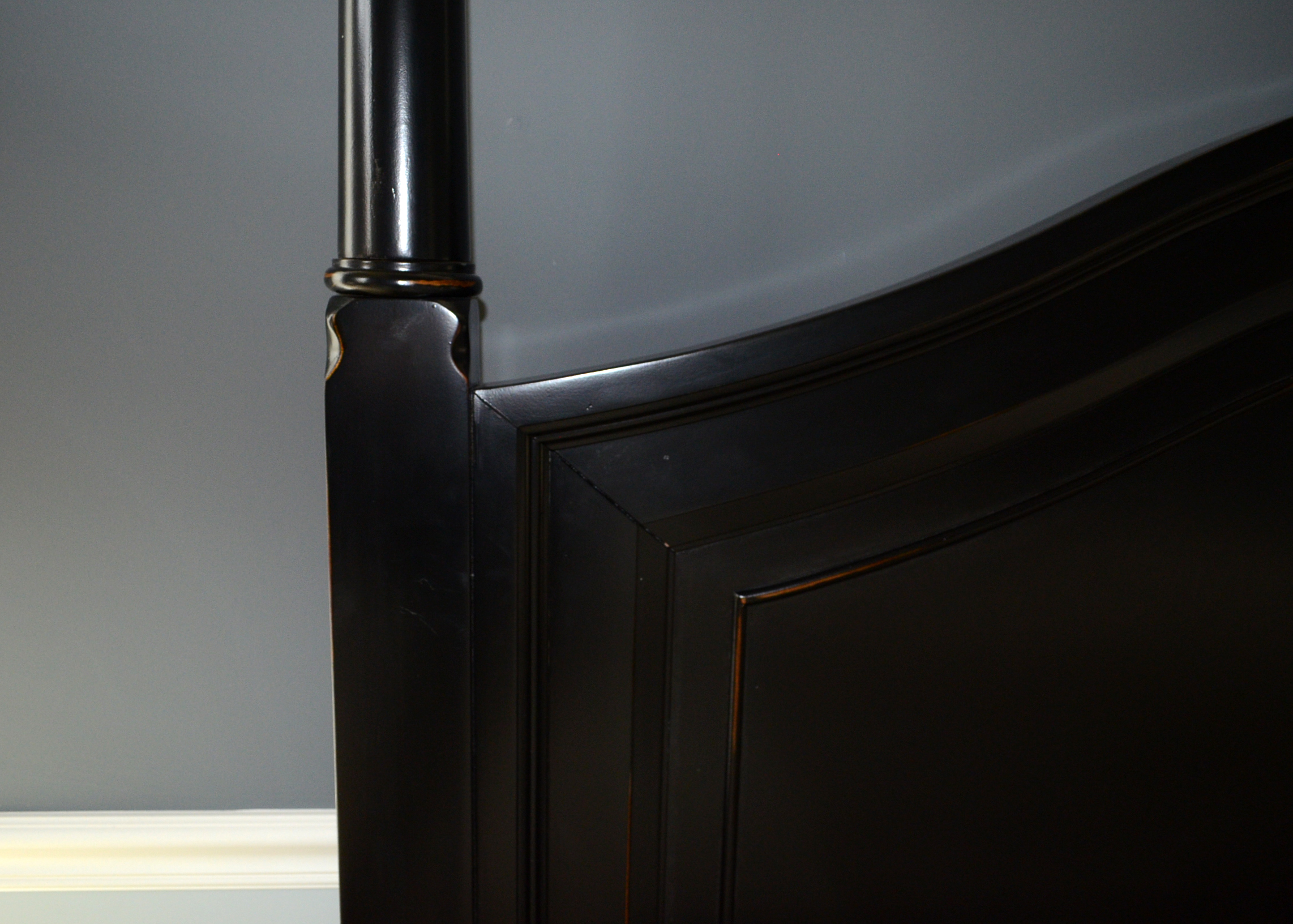 Basset Furniture Four Poster Bed