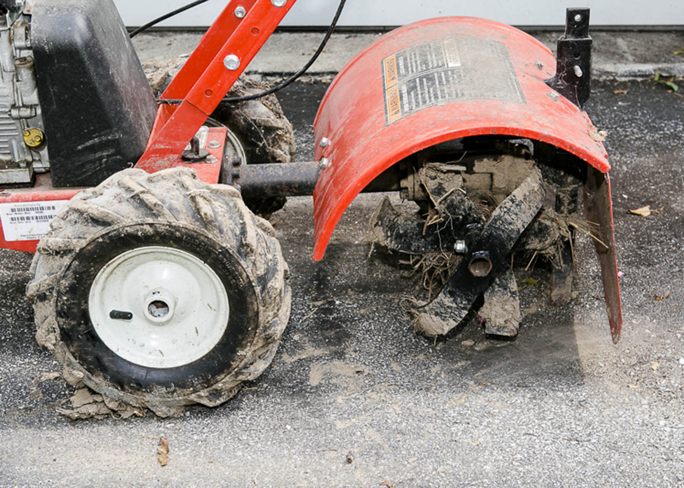 Briggs and Stratton Tiller