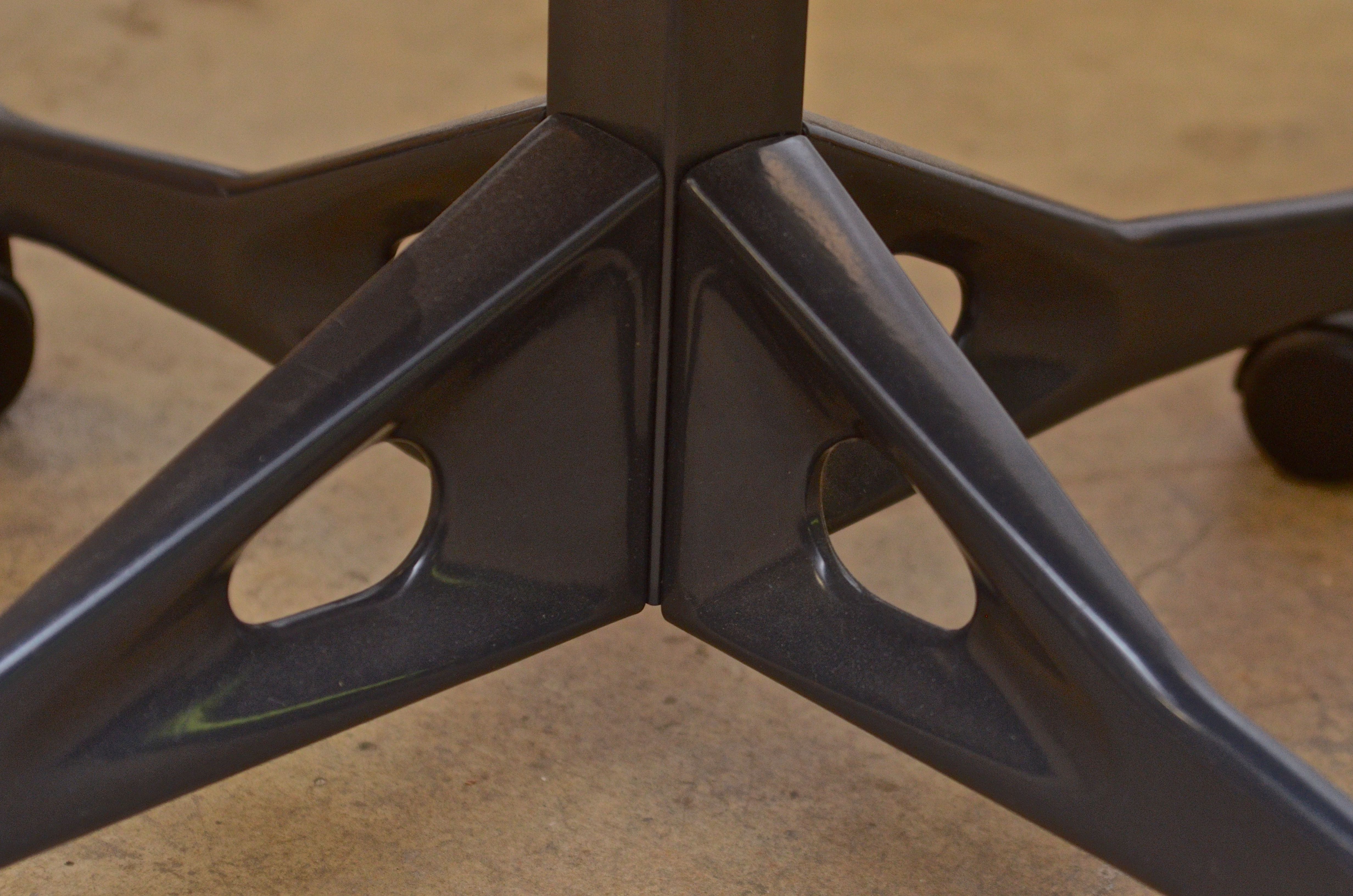 Herman Miller Tear Drop Table