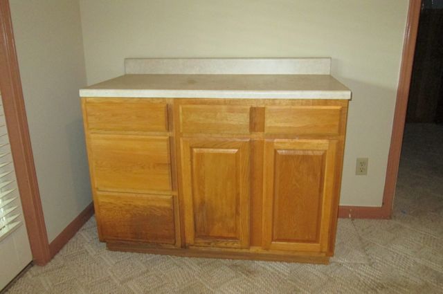 Free-Standing Kitchen Counter / Cabinets