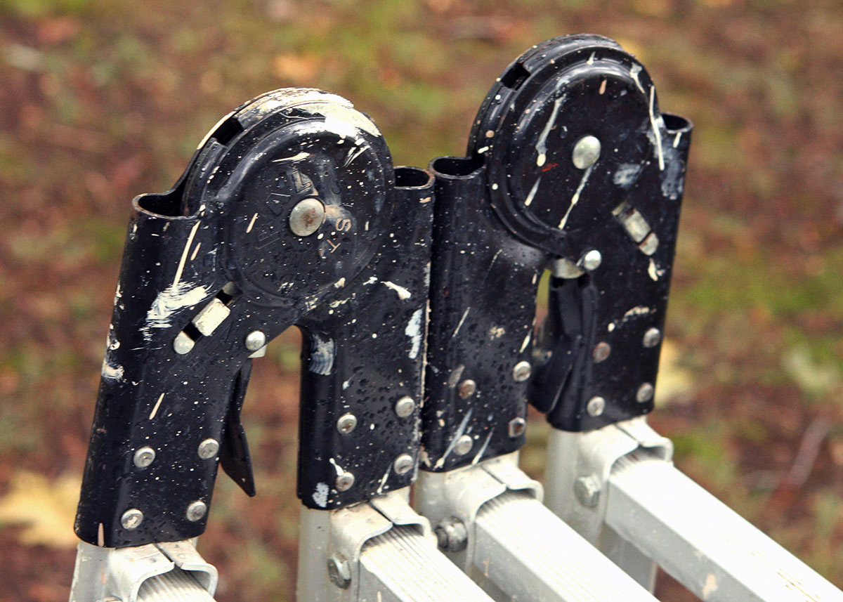 Westway 12ft Folding Aluminum Ladder