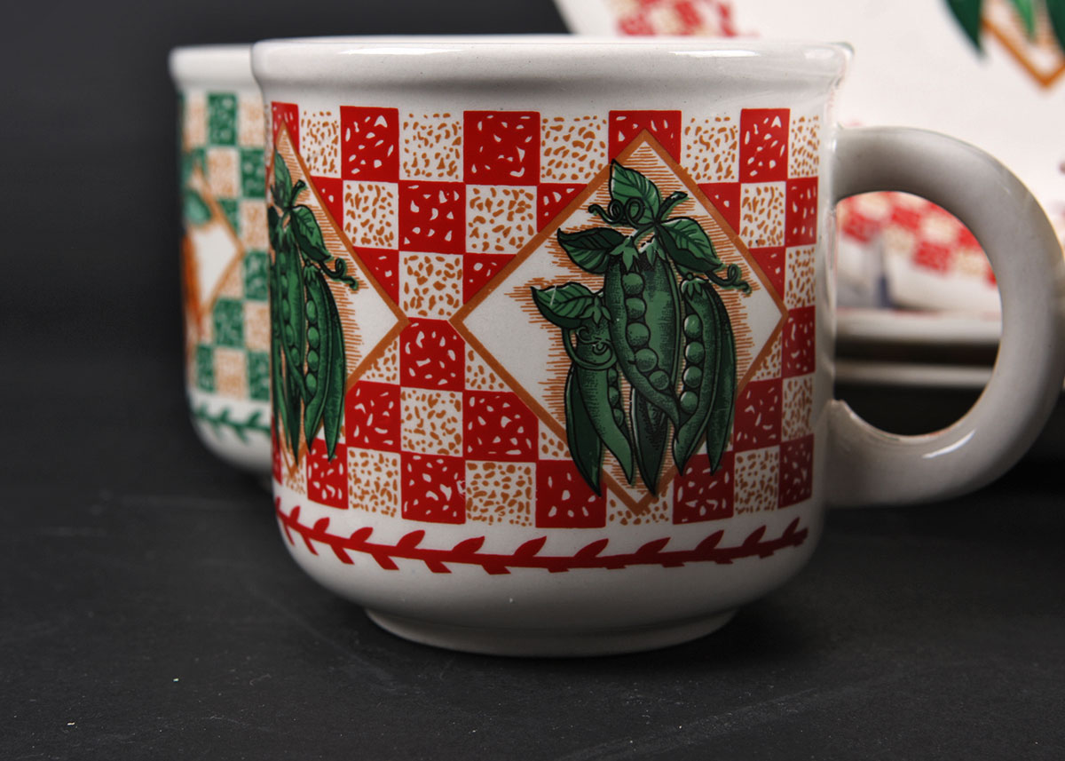 Tabletops Unlimited Garden Dishware